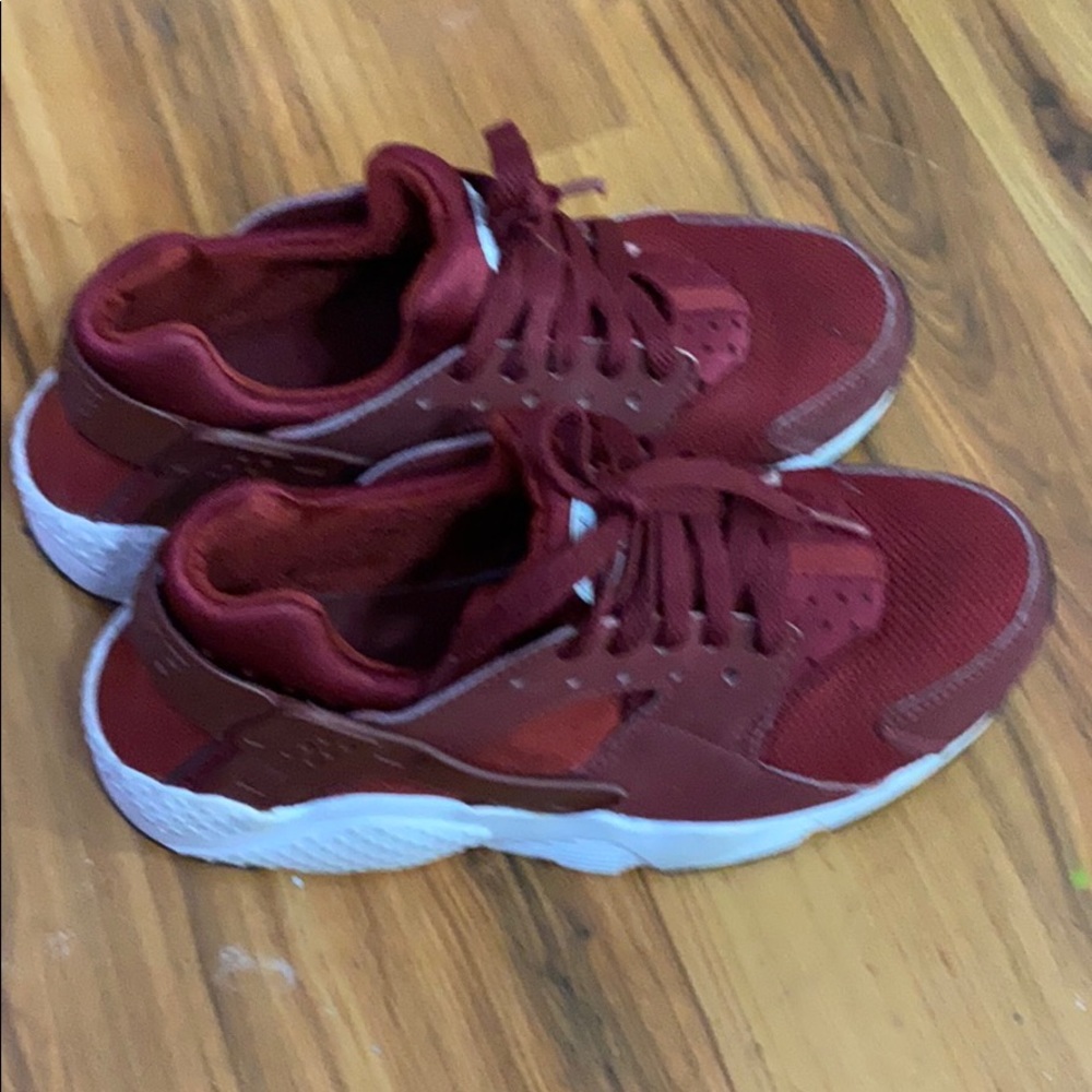 Nike huaraches